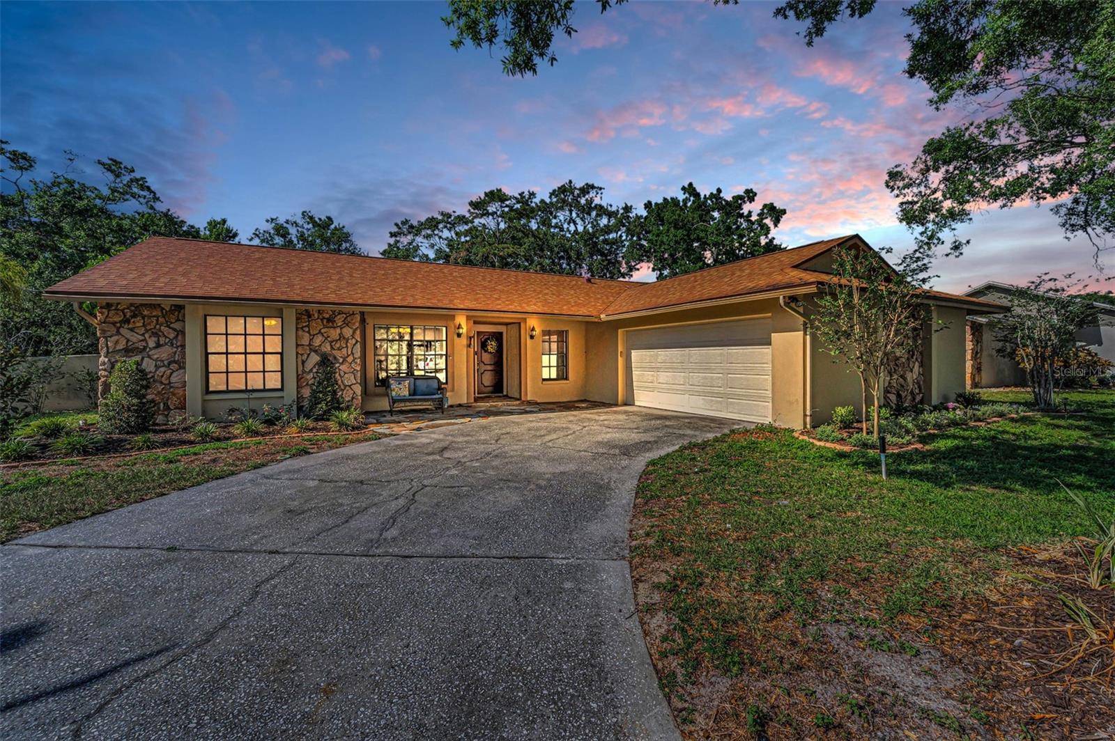 Image 3 of 54 For 3041 Oak View Drive