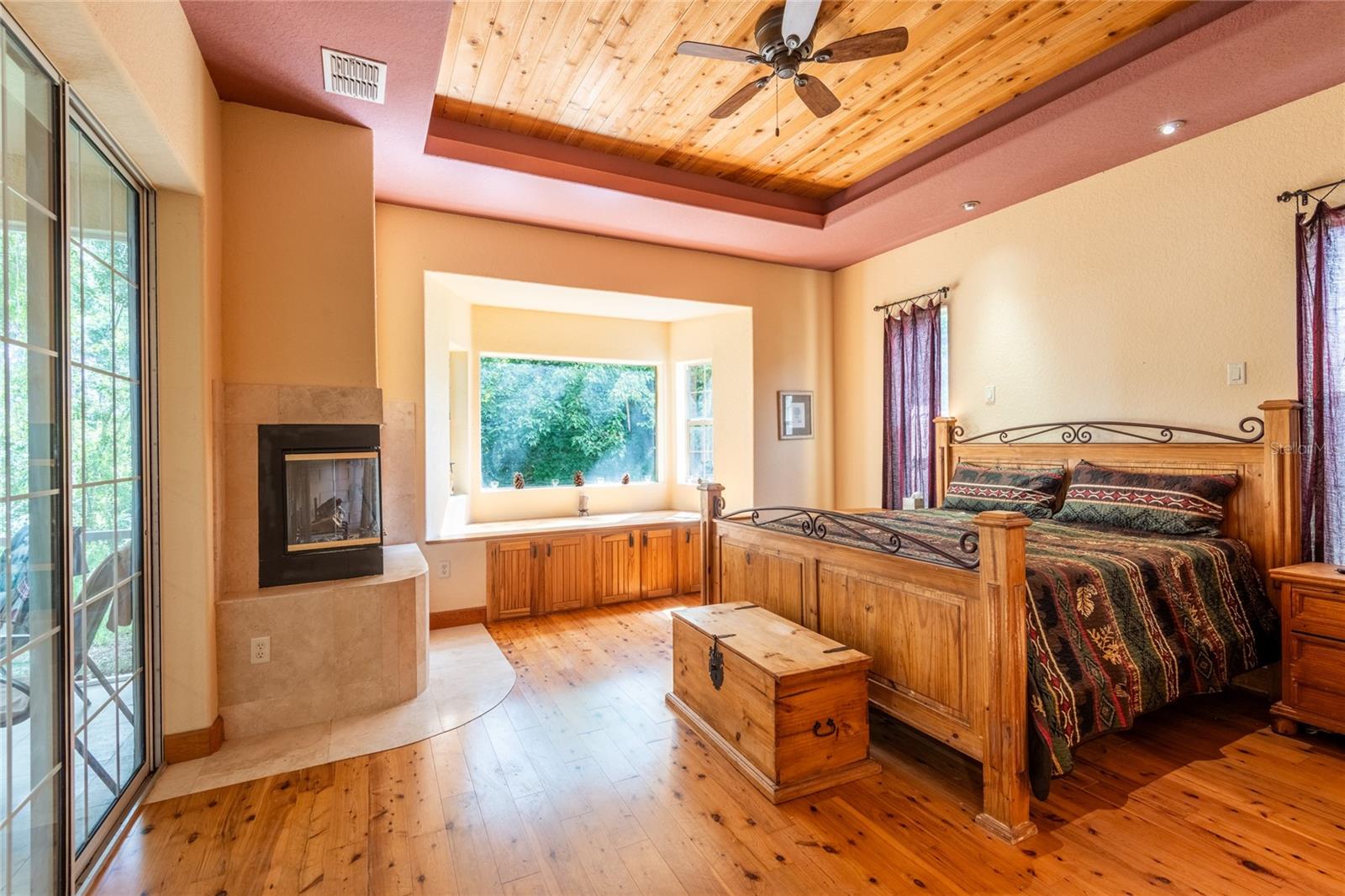 Listing photo id 26 for 6928 Cozumel Court