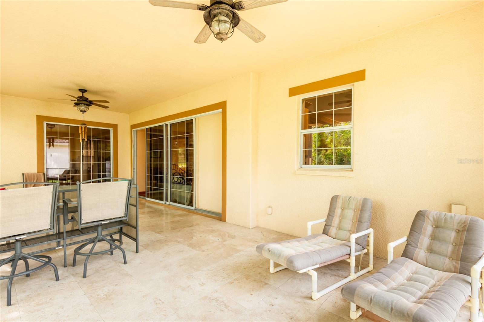 Listing photo id 43 for 6928 Cozumel Court