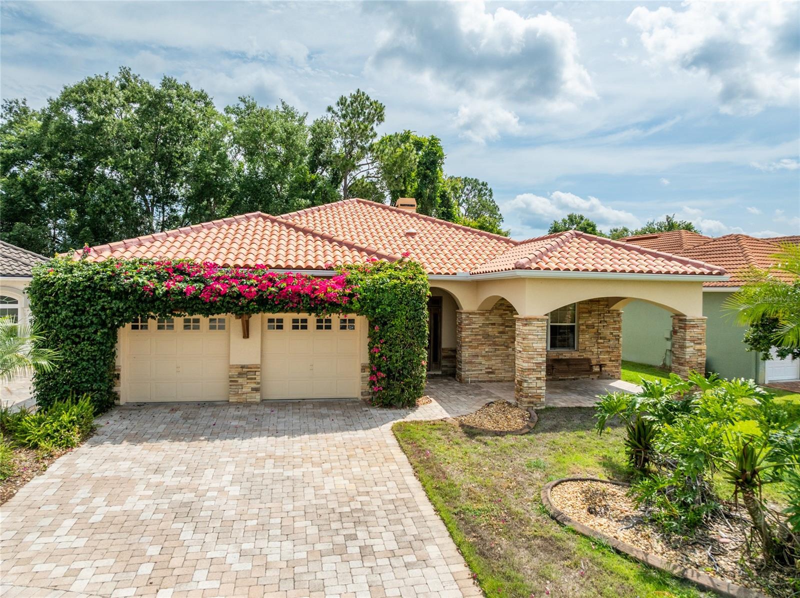 Listing photo id 47 for 6928 Cozumel Court