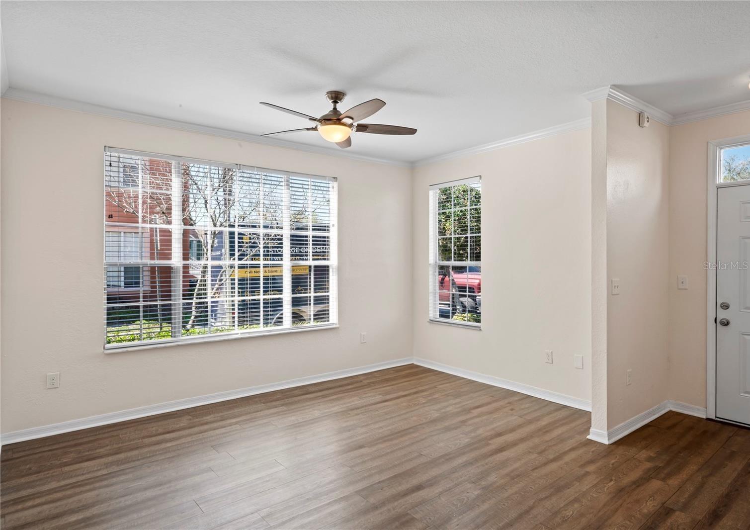 Image 5 of 42 For 10512 White Lake Court