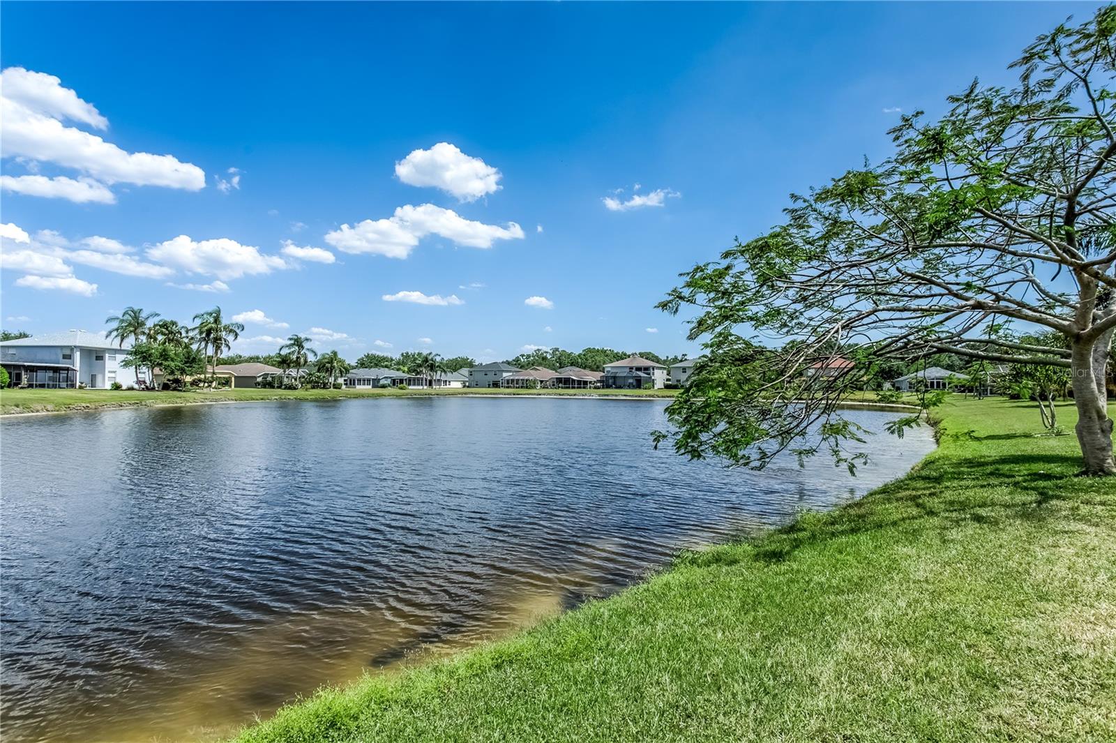 Image 26 of 33 For 8518 Tidal Bay Lane
