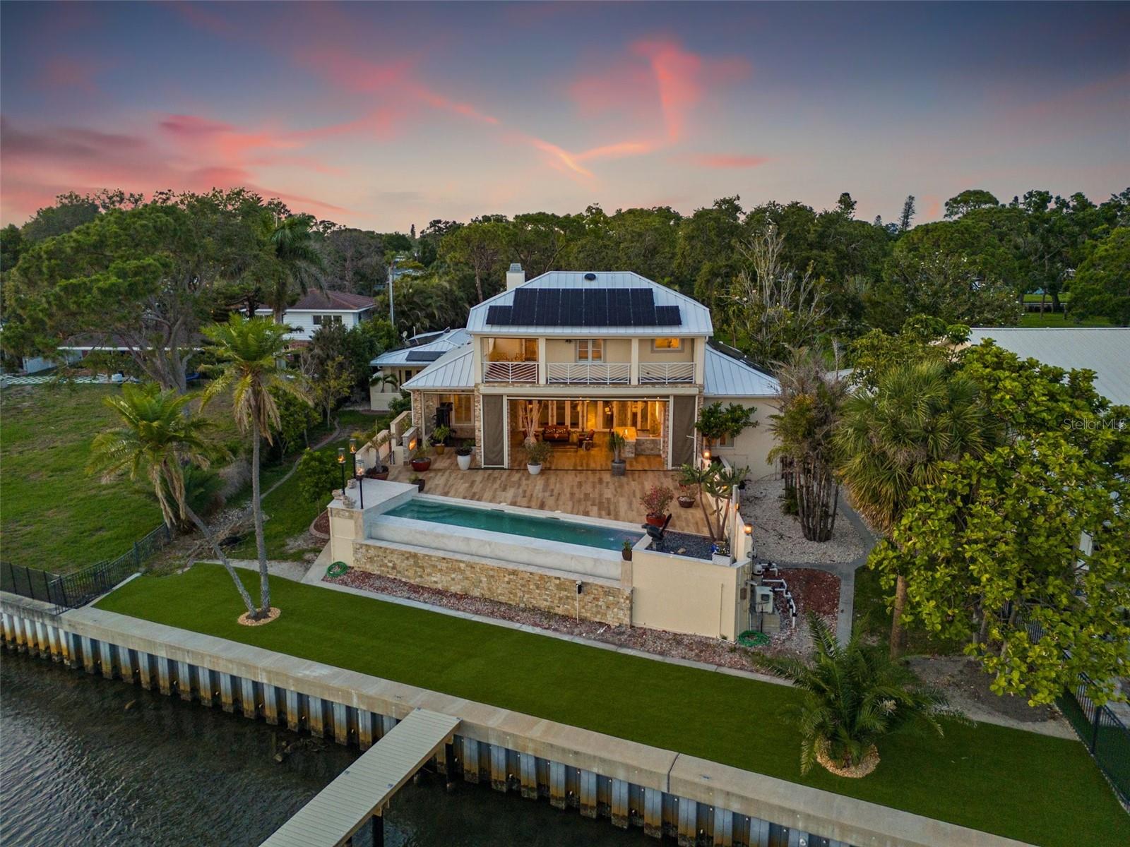 Details for 2400 Pinellas Point Drive S, ST PETERSBURG, FL 33712