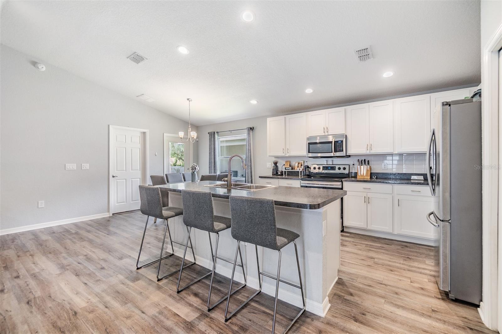Image 15 of 39 For 13814 Harvestwood Lane