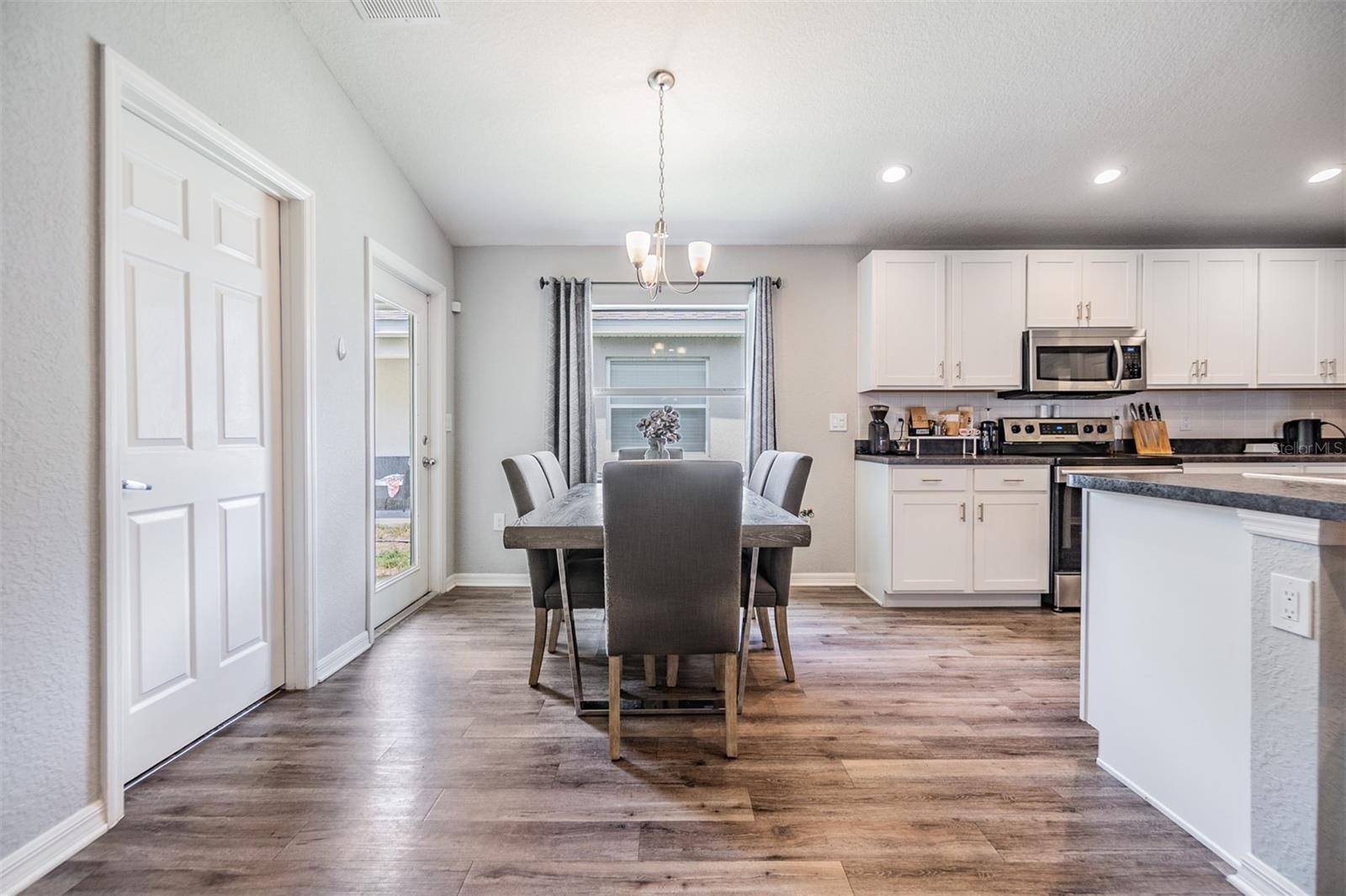 Image 19 of 39 For 13814 Harvestwood Lane