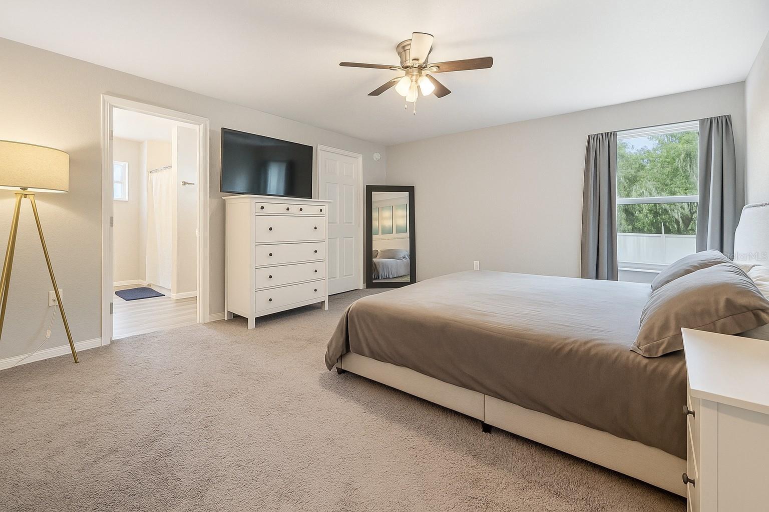 Image 20 of 39 For 13814 Harvestwood Lane