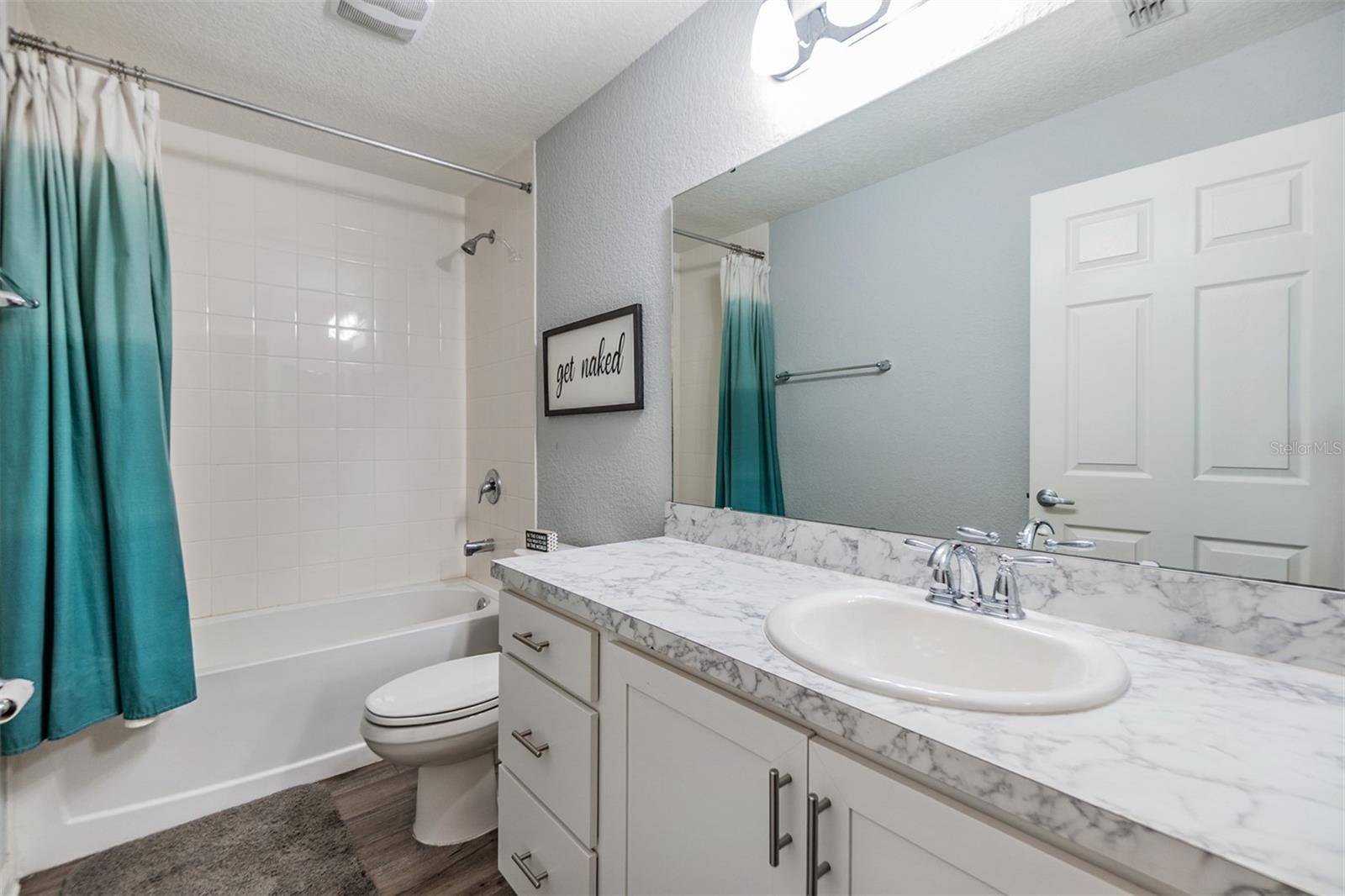 Image 26 of 39 For 13814 Harvestwood Lane
