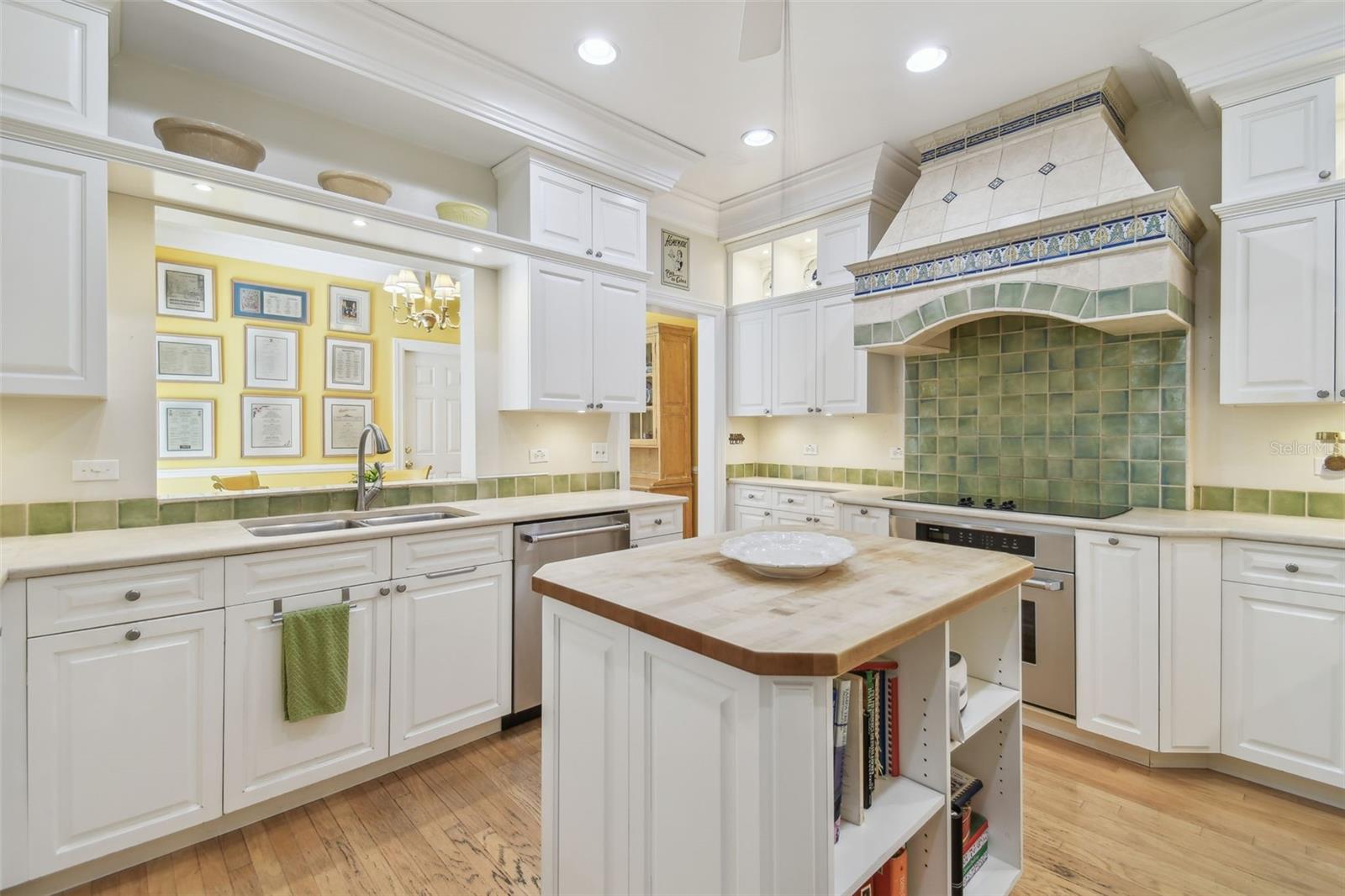 Image 4 of 36 For 3105 San Isidro Street