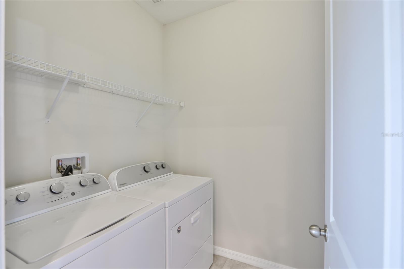Image 13 of 36 For 6309 Shore Vista Place