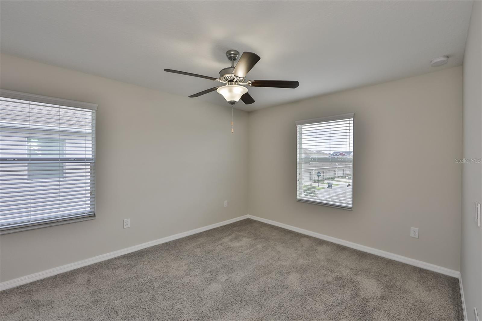 Image 17 of 36 For 6309 Shore Vista Place