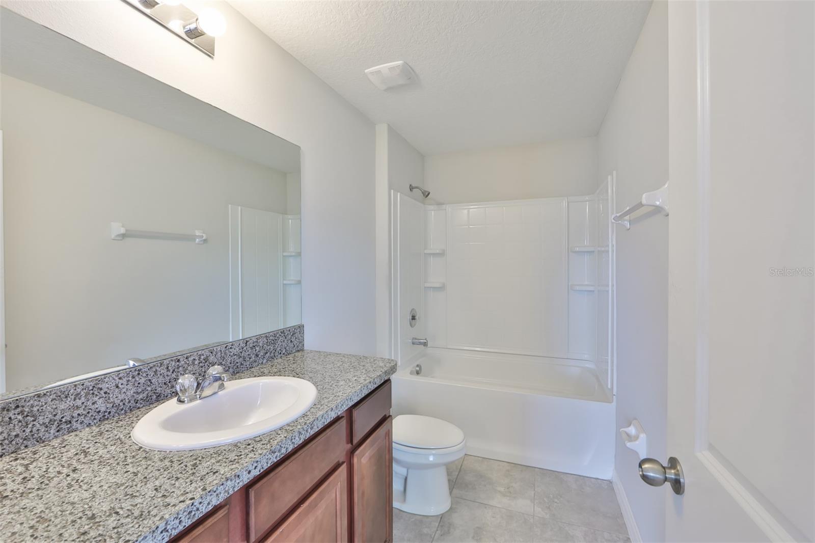 Image 20 of 36 For 6309 Shore Vista Place