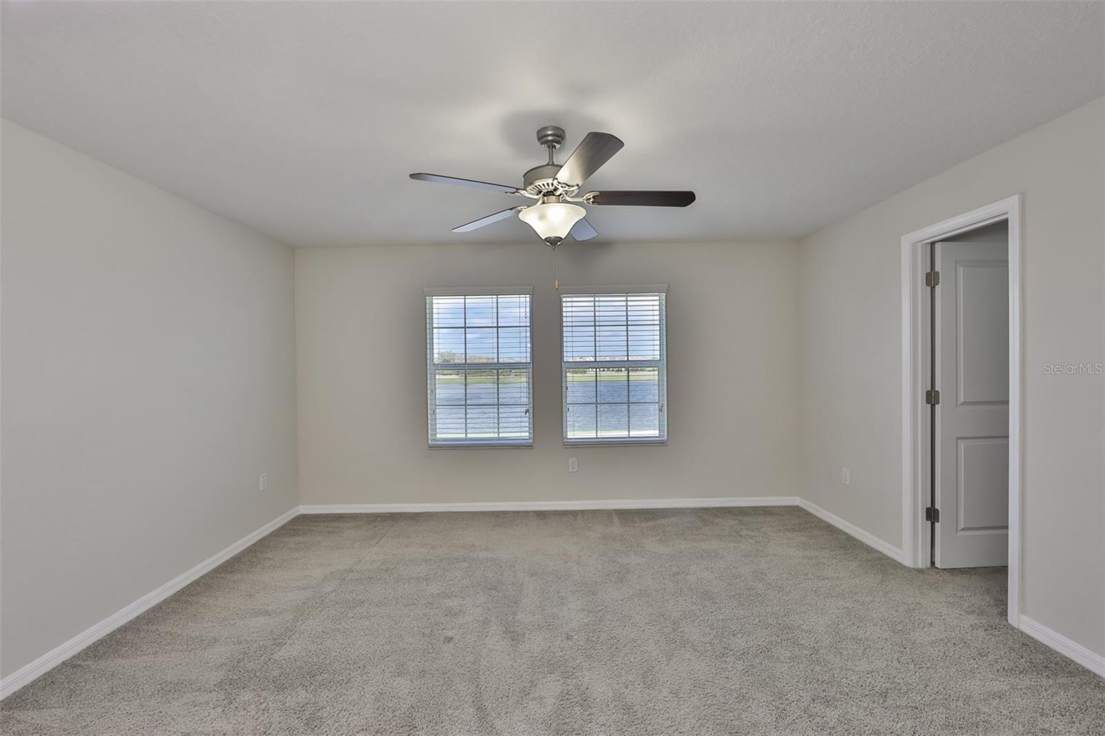 Image 24 of 36 For 6309 Shore Vista Place