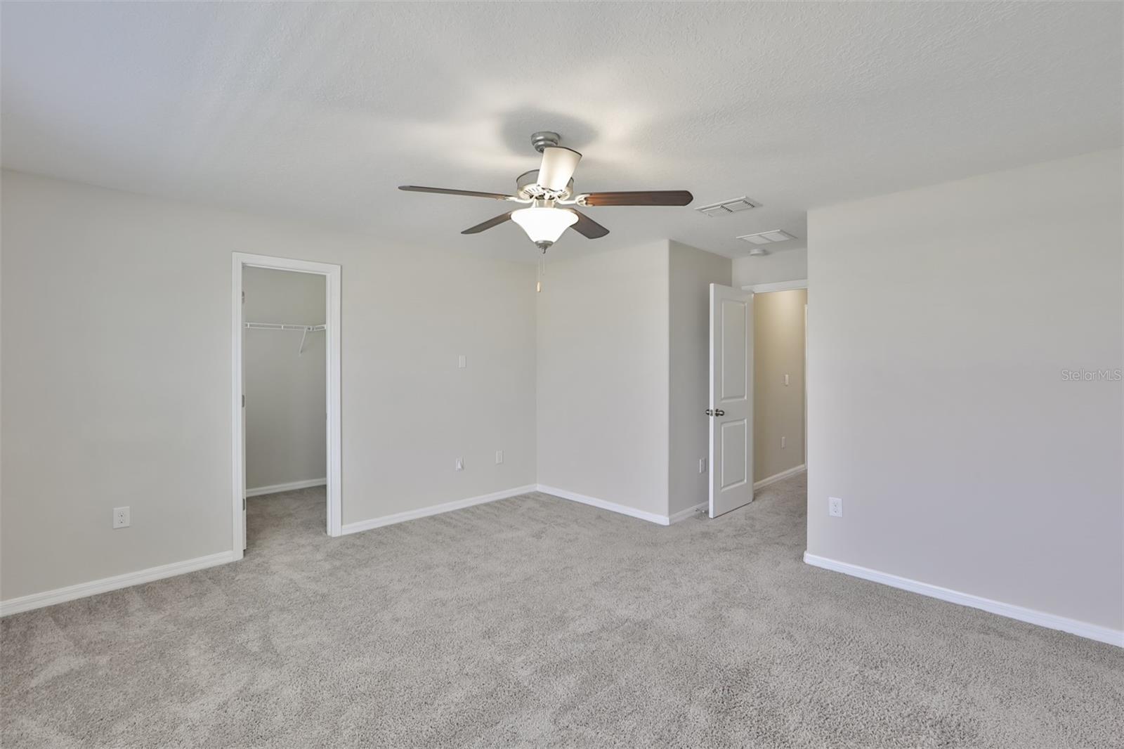 Image 27 of 36 For 6309 Shore Vista Place