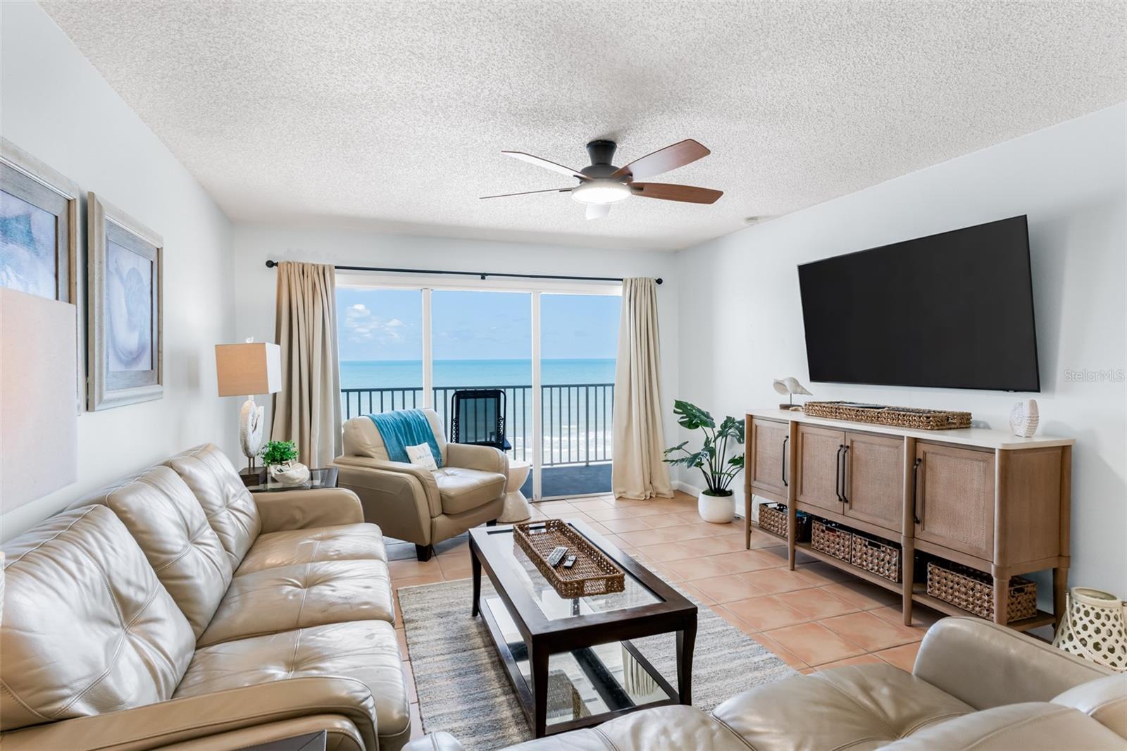 Image 13 of 53 For 17500 Gulf Boulevard 407
