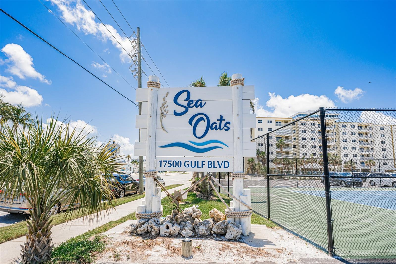 Image 2 of 53 For 17500 Gulf Boulevard 407