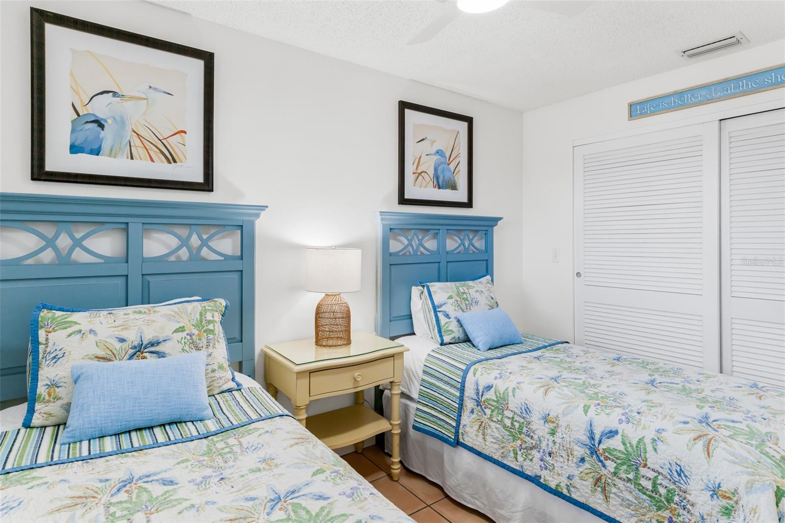 Image 42 of 53 For 17500 Gulf Boulevard 407
