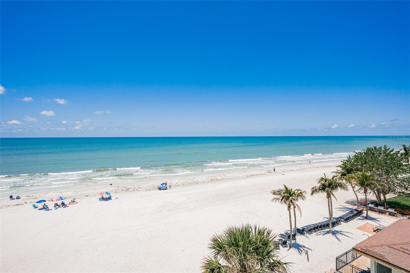 Image 6 of 53 For 17500 Gulf Boulevard 407