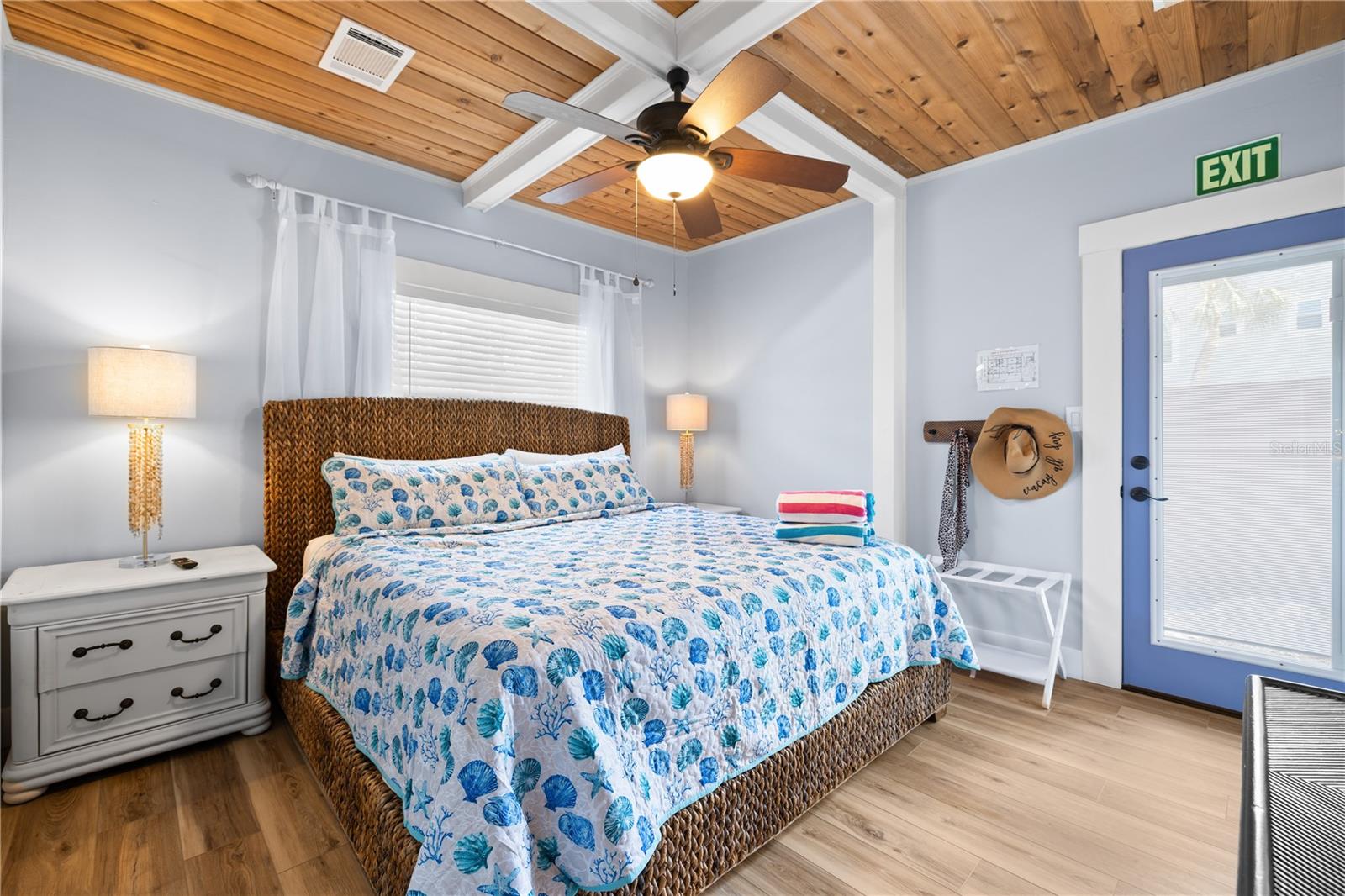 Image 30 of 68 For 722 Gulf Boulevard