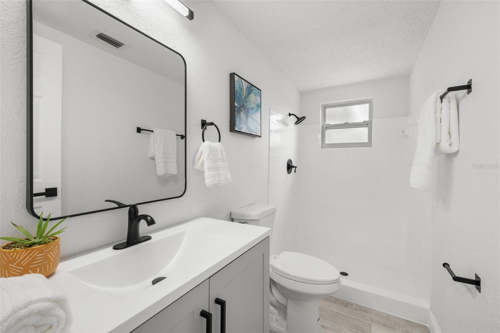 Image 14 of 34 For 6804 Tierra Verde Street
