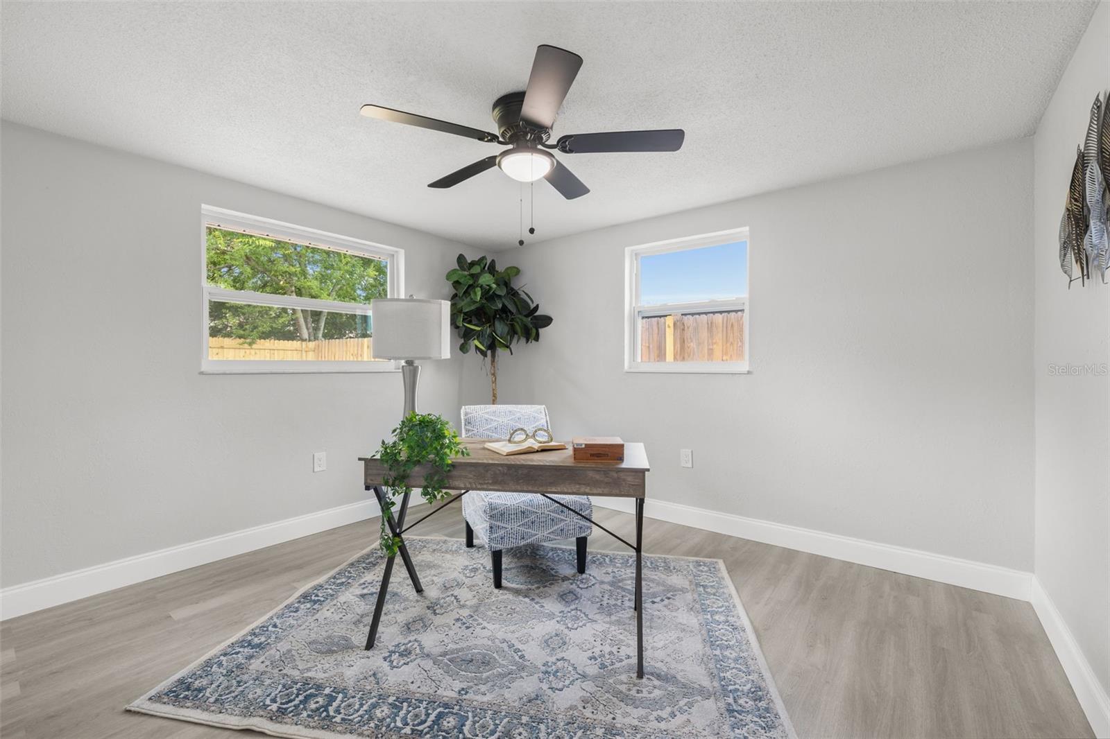 Image 15 of 34 For 6804 Tierra Verde Street