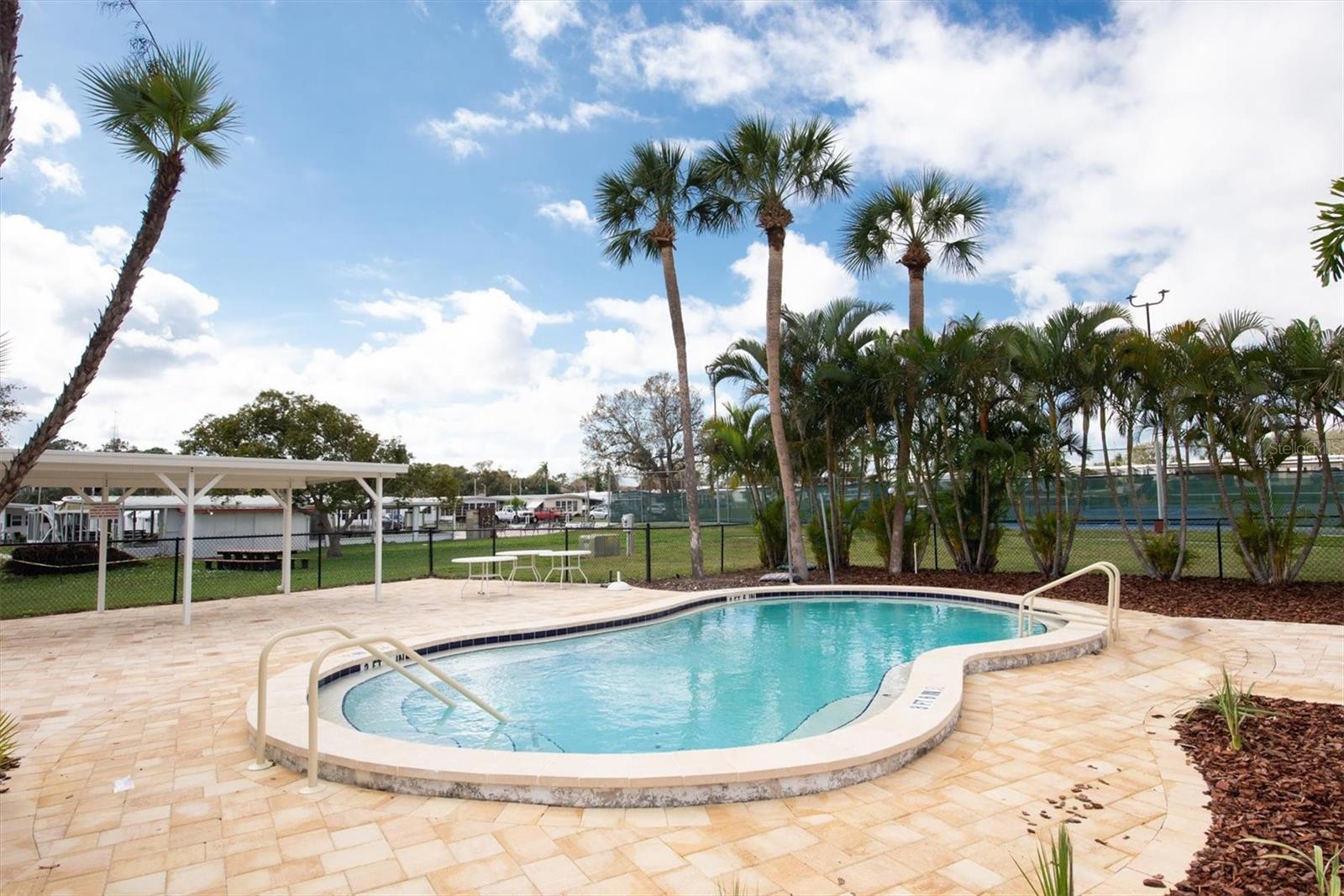Listing photo id 0 for 11 Palm Forest Drive