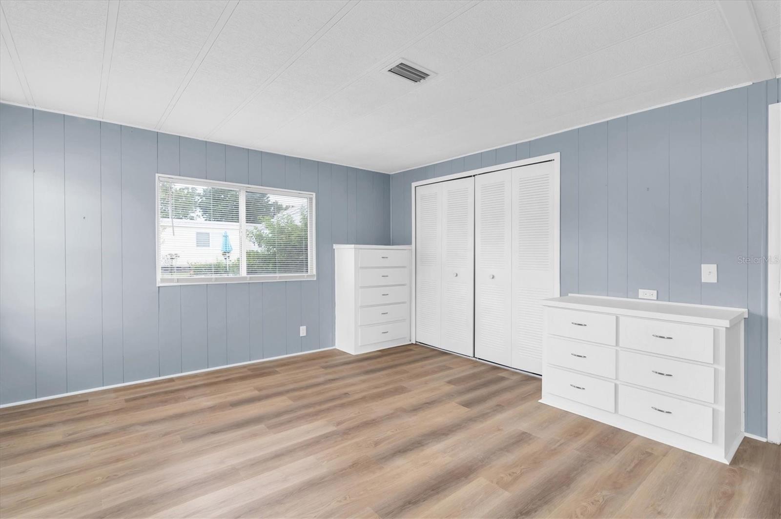 Listing photo id 20 for 11 Palm Forest Drive