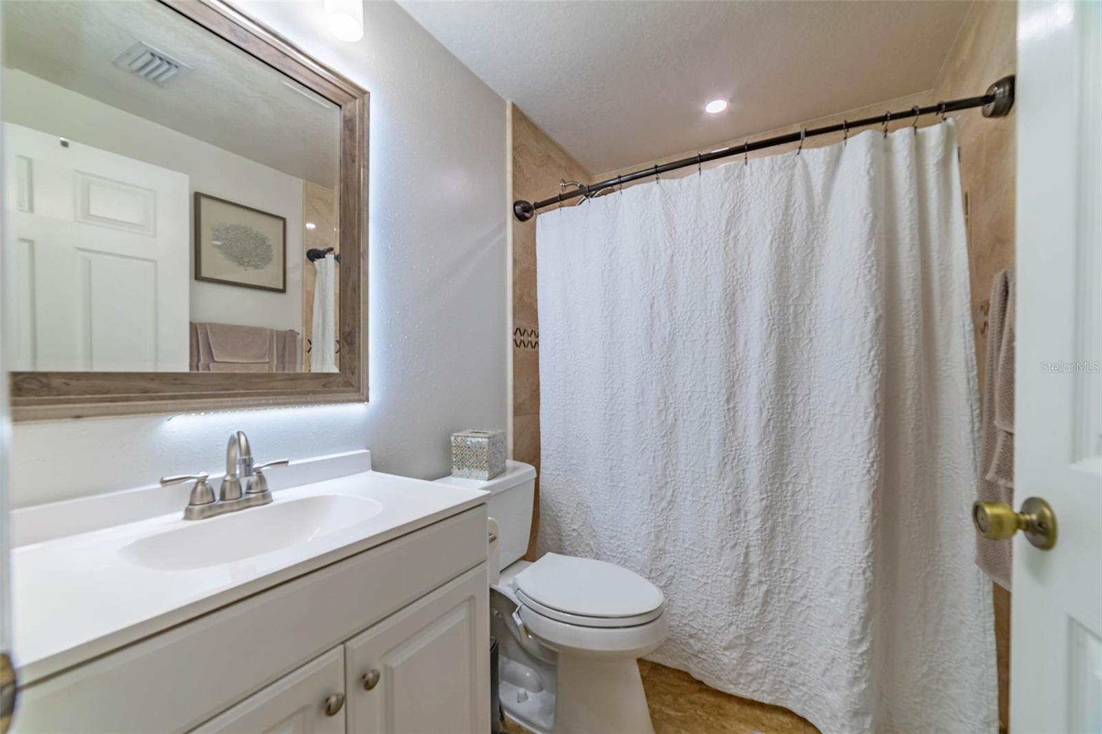 Image 24 of 58 For 18504 Country Crest Place