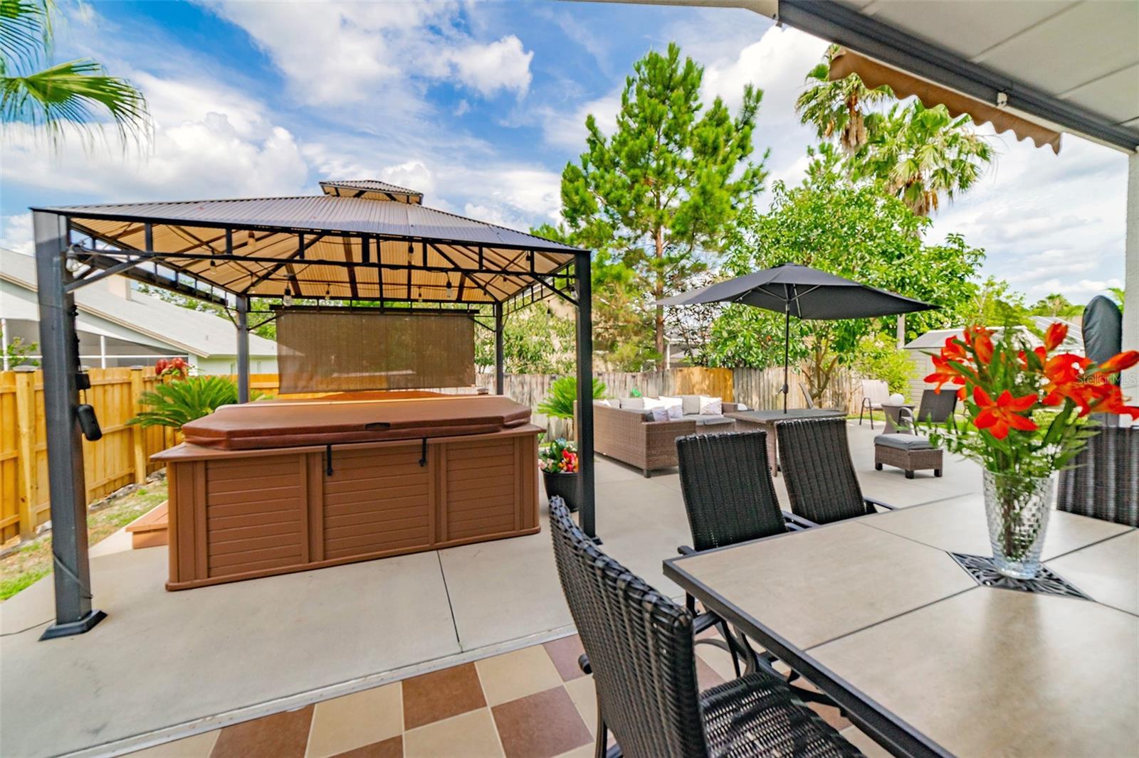 Image 31 of 58 For 18504 Country Crest Place