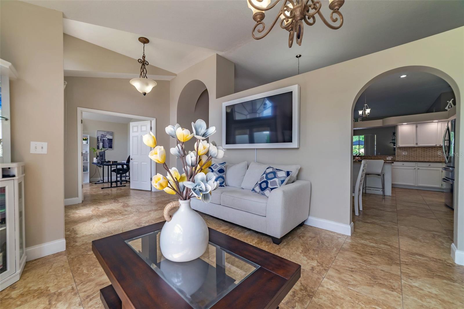 Image 5 of 58 For 18504 Country Crest Place