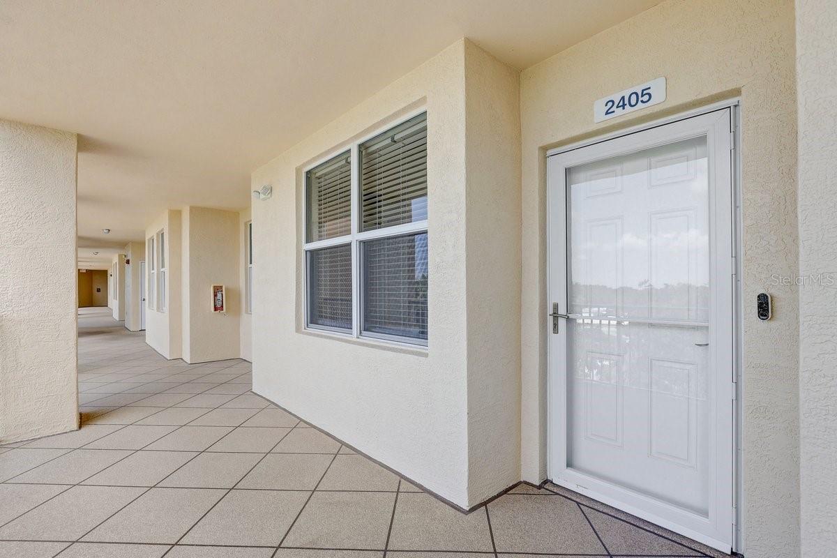 Image 3 of 31 For 960 Starkey Road 2405