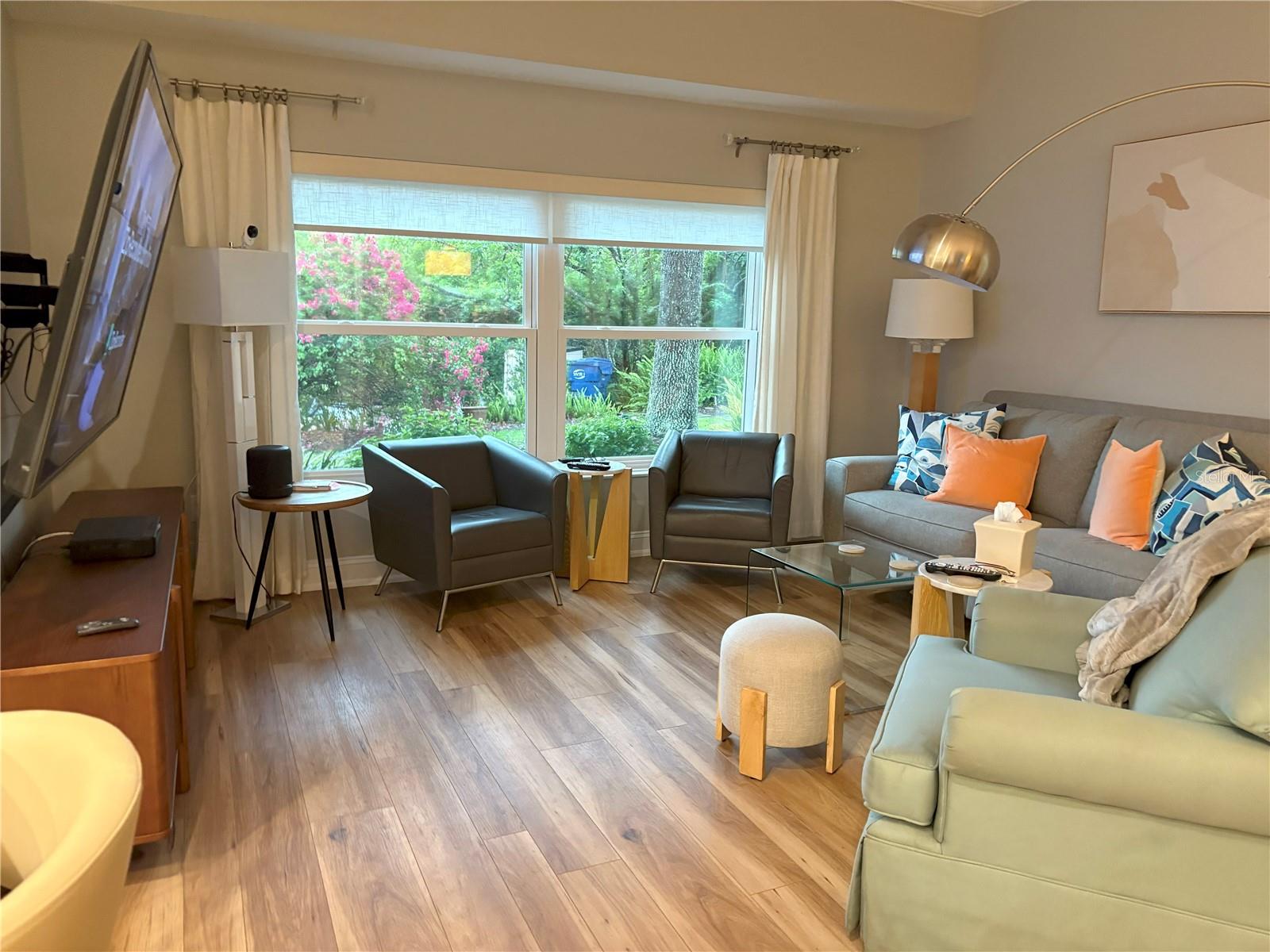 Image 4 of 13 For 20938 Sunsweet Court