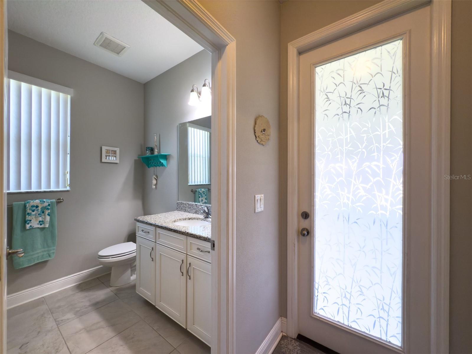 Image 13 of 32 For 9814 Palazzo Street
