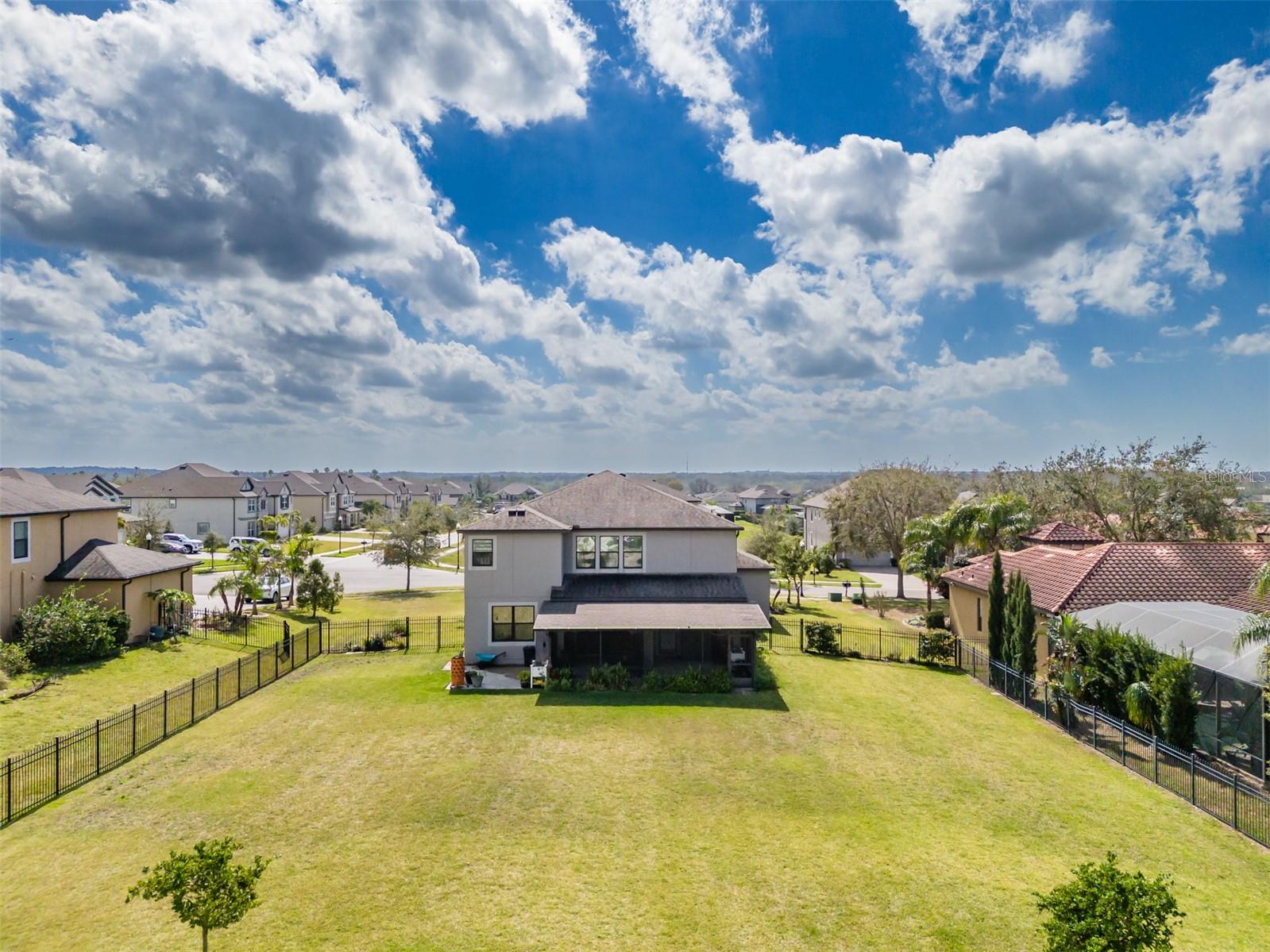Image 3 of 32 For 9814 Palazzo Street