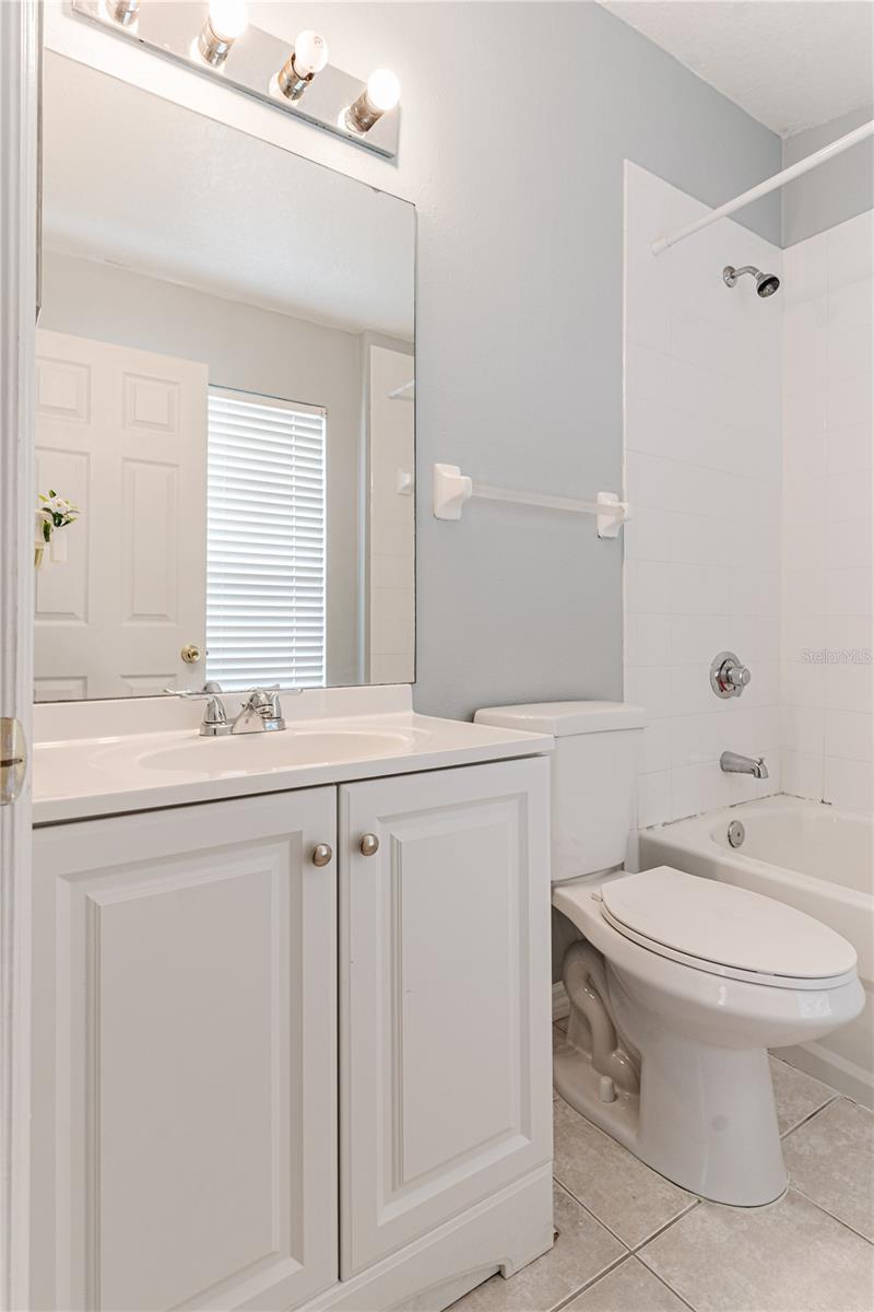 Image 12 of 21 For 1250 Charlesworth Drive