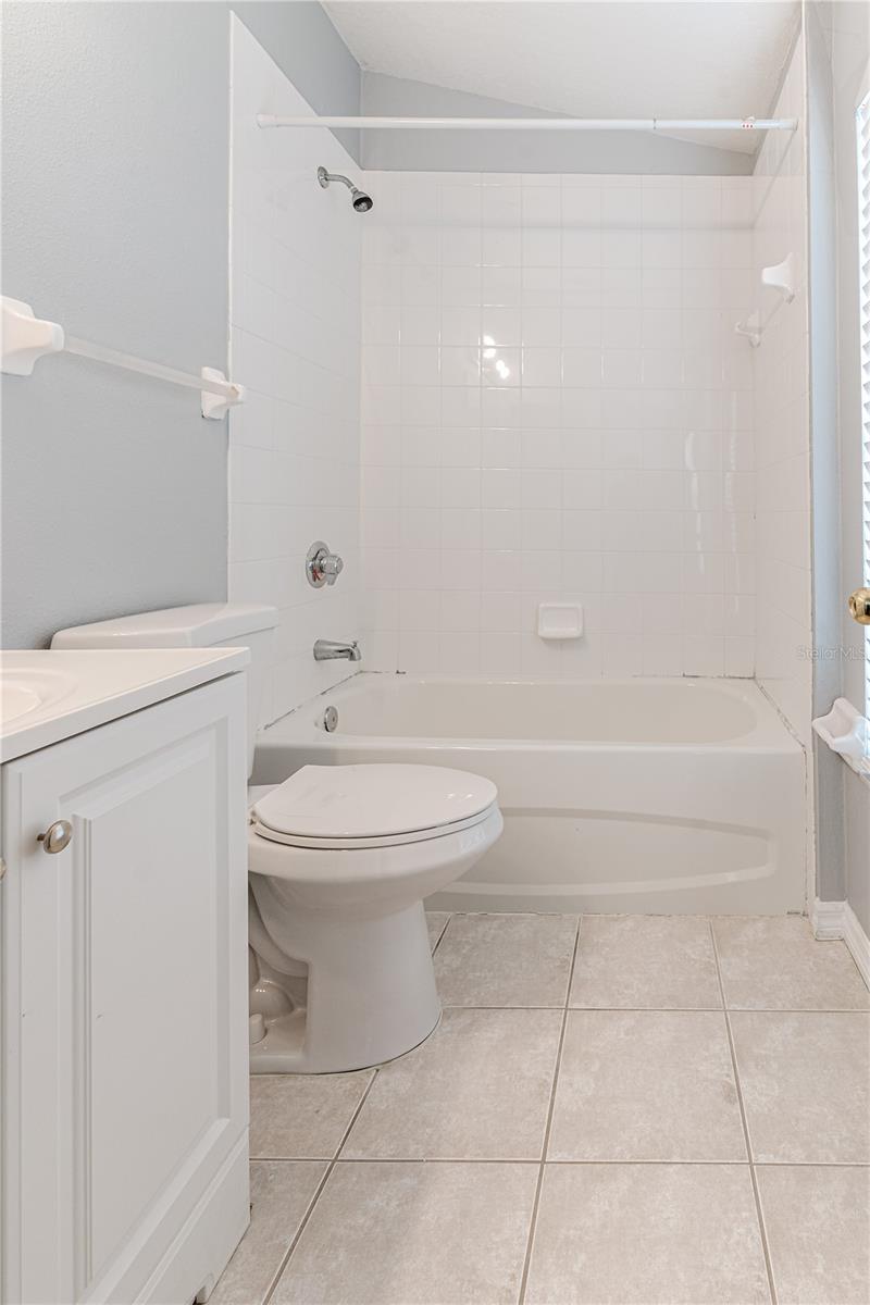 Image 16 of 21 For 1250 Charlesworth Drive