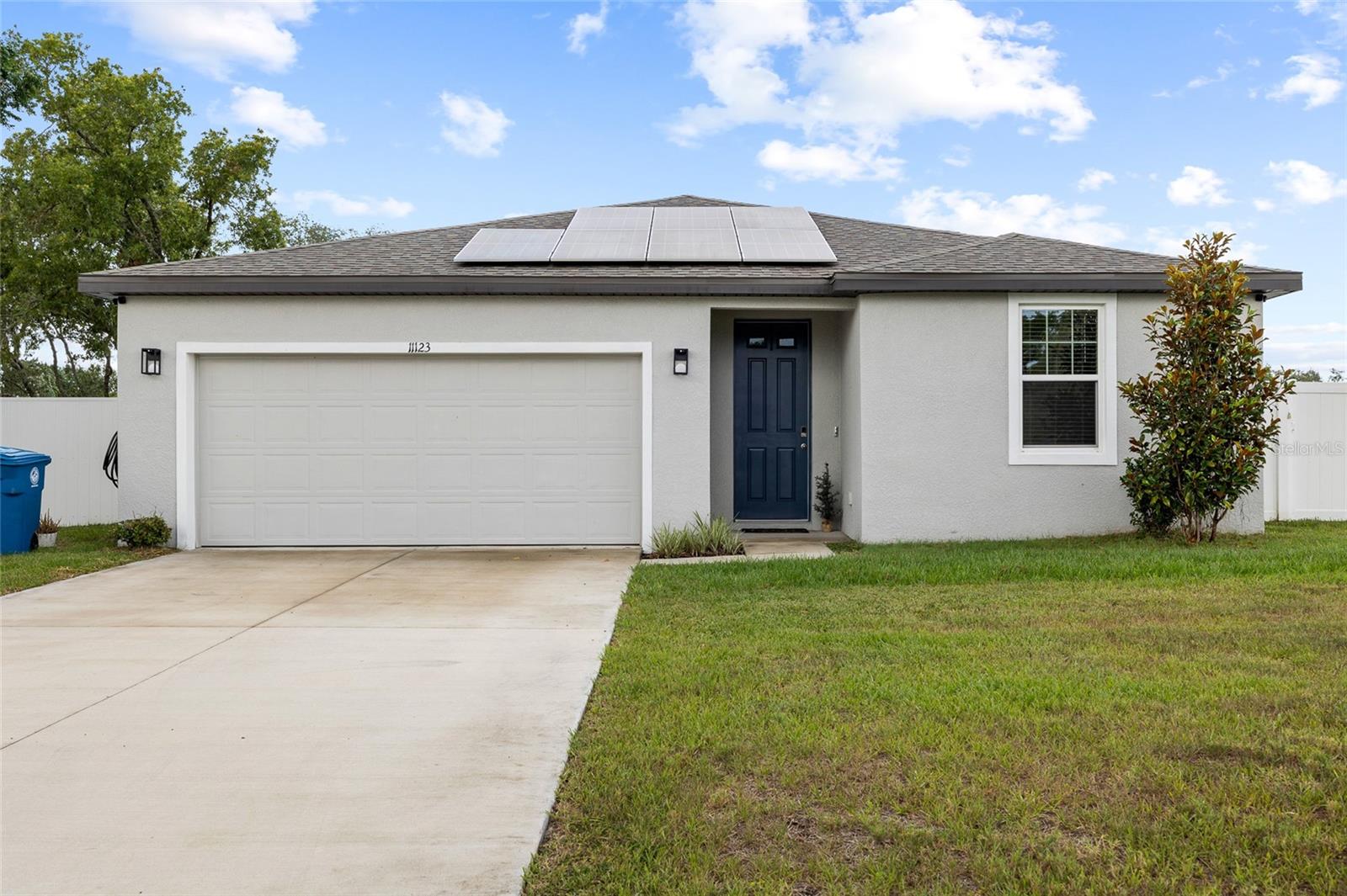 Image 2 of 32 For 11123 Thornberry Drive