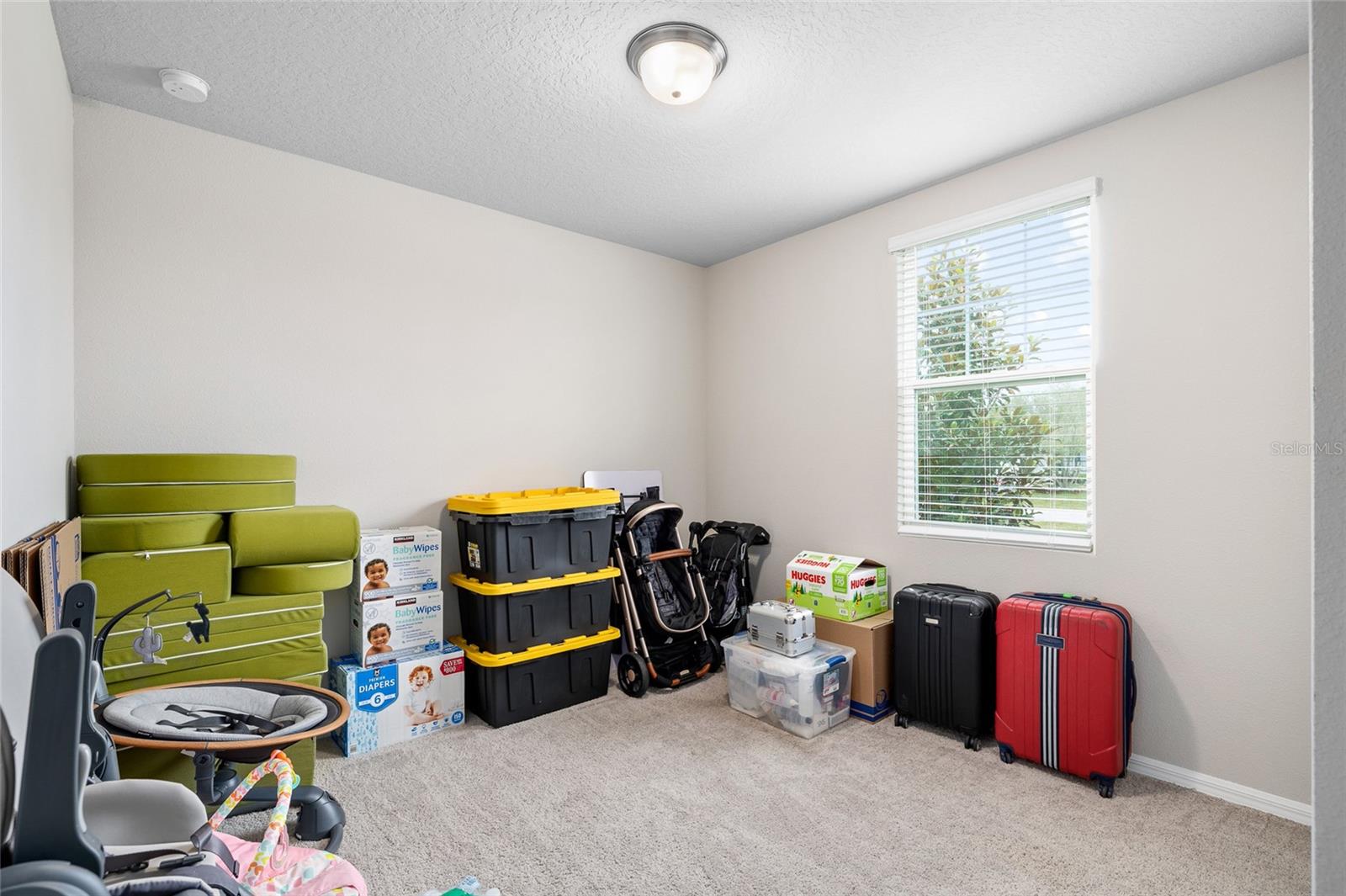 Image 21 of 32 For 11123 Thornberry Drive