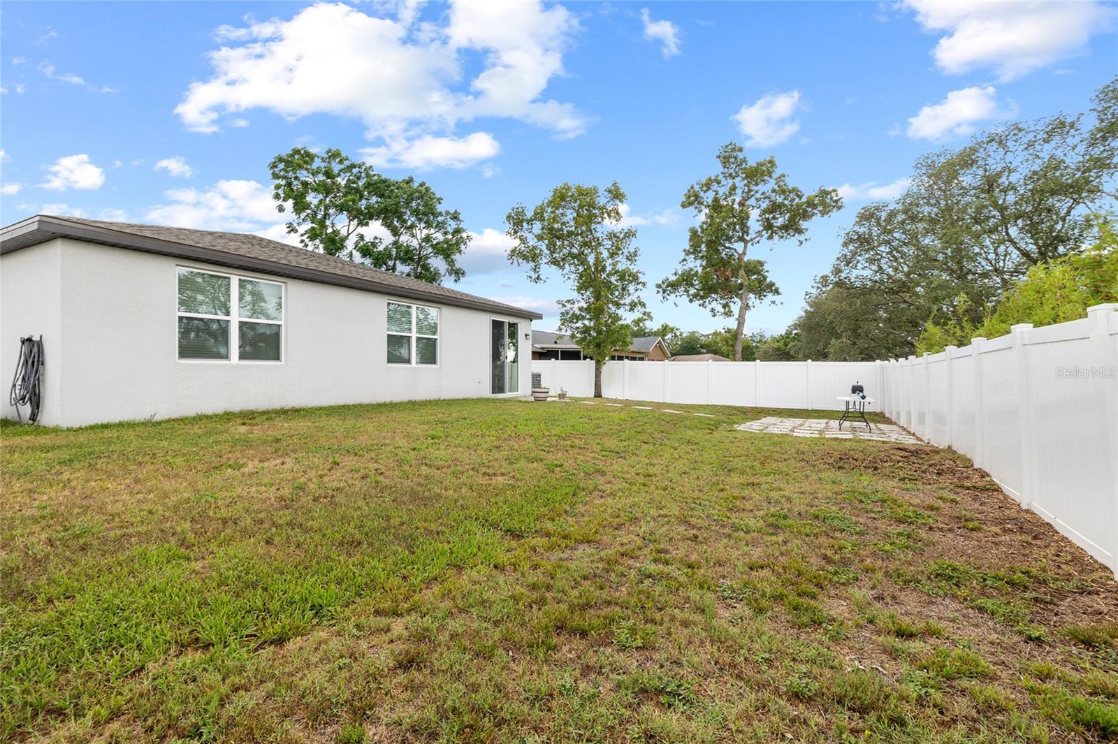 Image 27 of 32 For 11123 Thornberry Drive