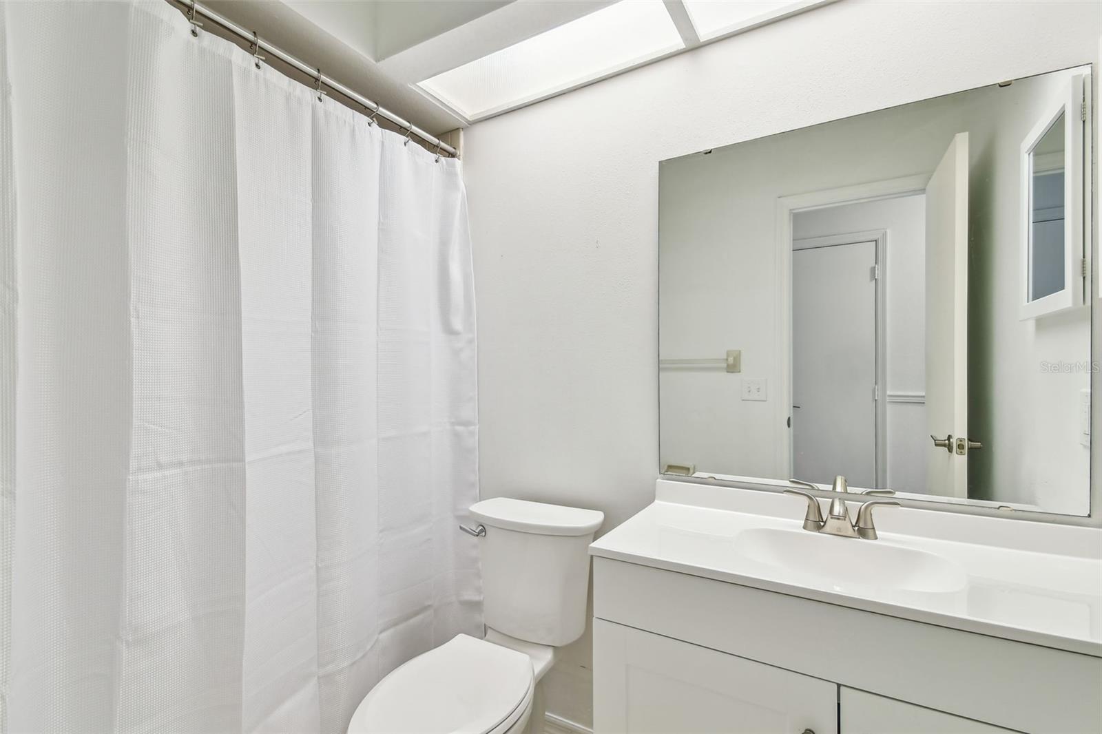 Image 46 of 79 For 4221 Meadowbend Court