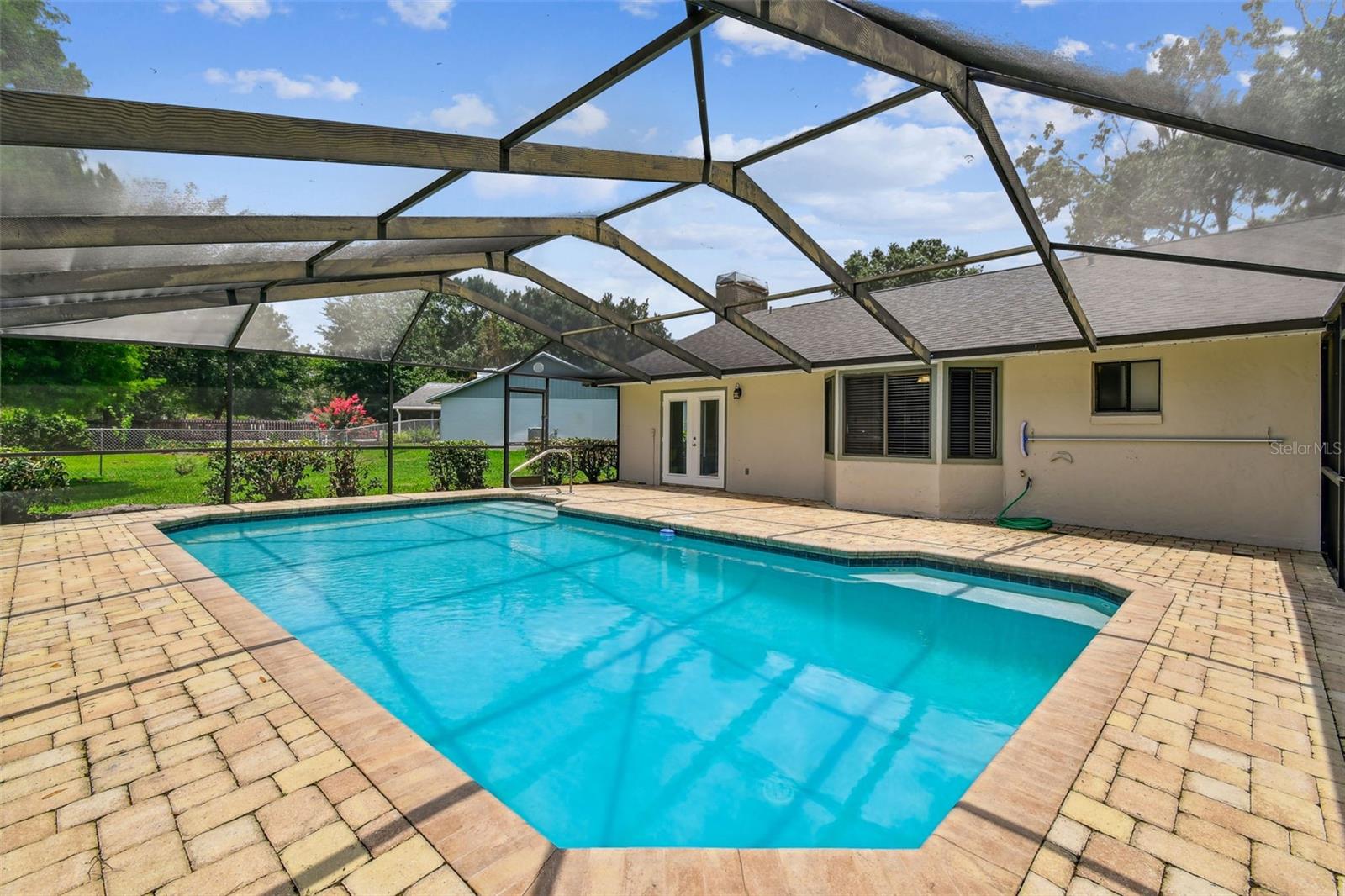Image 53 of 79 For 4221 Meadowbend Court