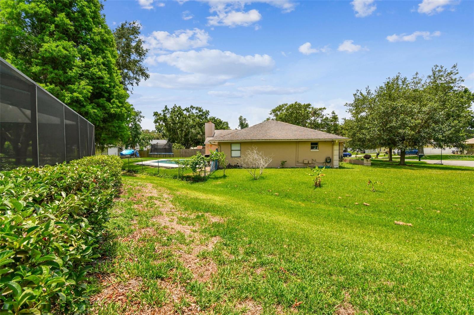 Image 55 of 79 For 4221 Meadowbend Court