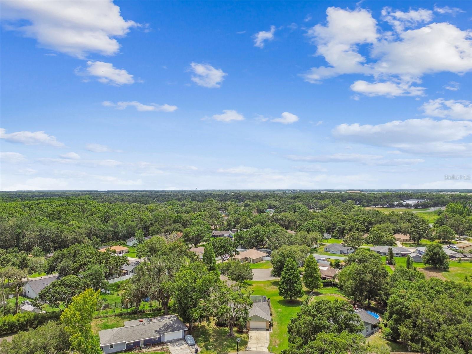 Image 63 of 79 For 4221 Meadowbend Court