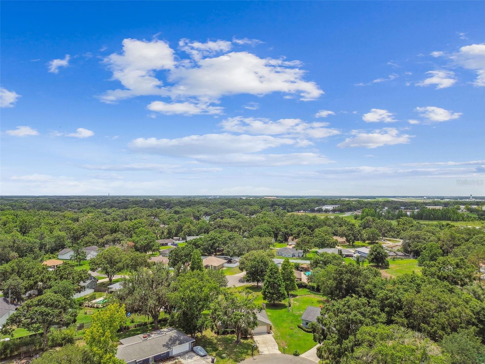 Image 64 of 79 For 4221 Meadowbend Court