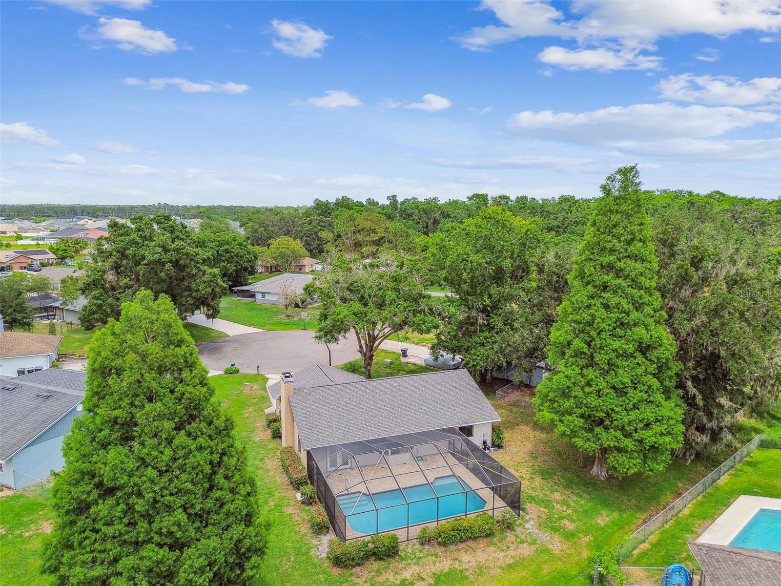 Image 74 of 79 For 4221 Meadowbend Court