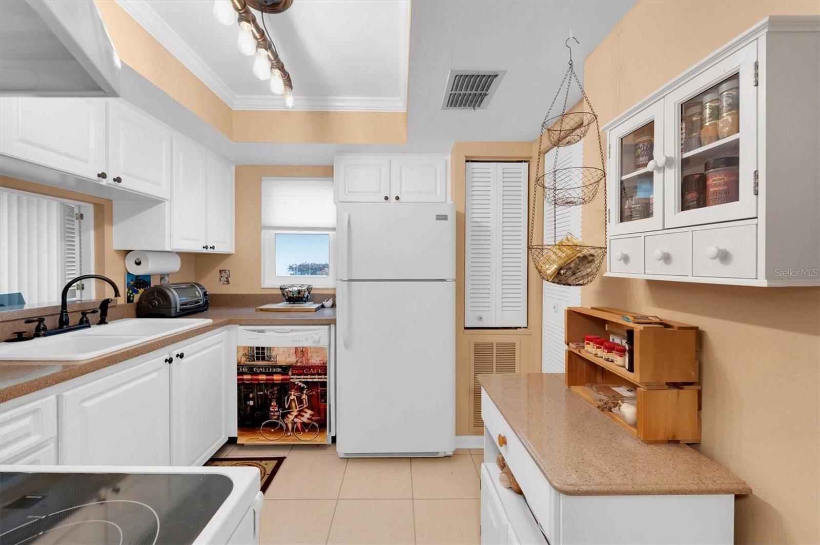 Image 11 of 35 For 3348 38th Way S C