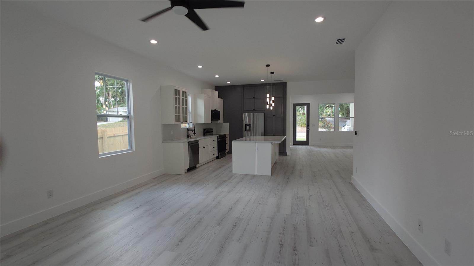 Image 22 of 48 For 7011 15th Street