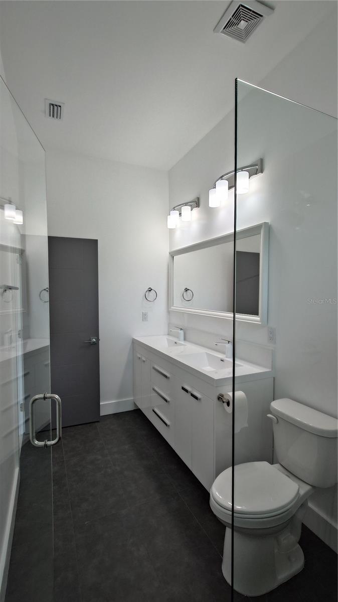 Image 31 of 48 For 7011 15th Street