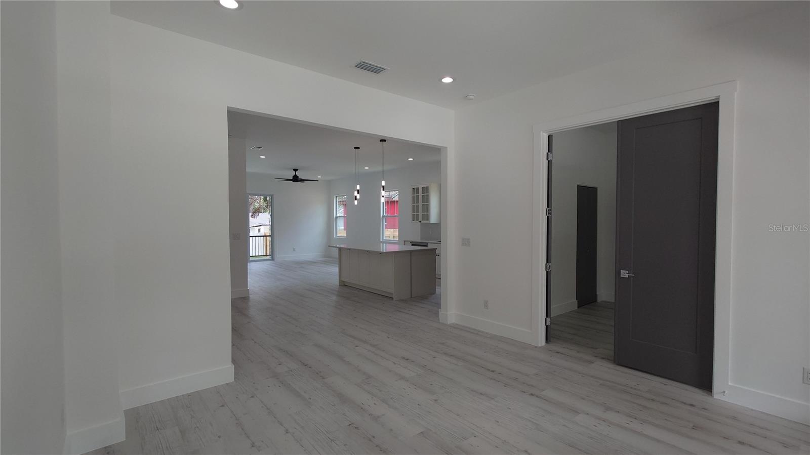 Image 6 of 48 For 7011 15th Street