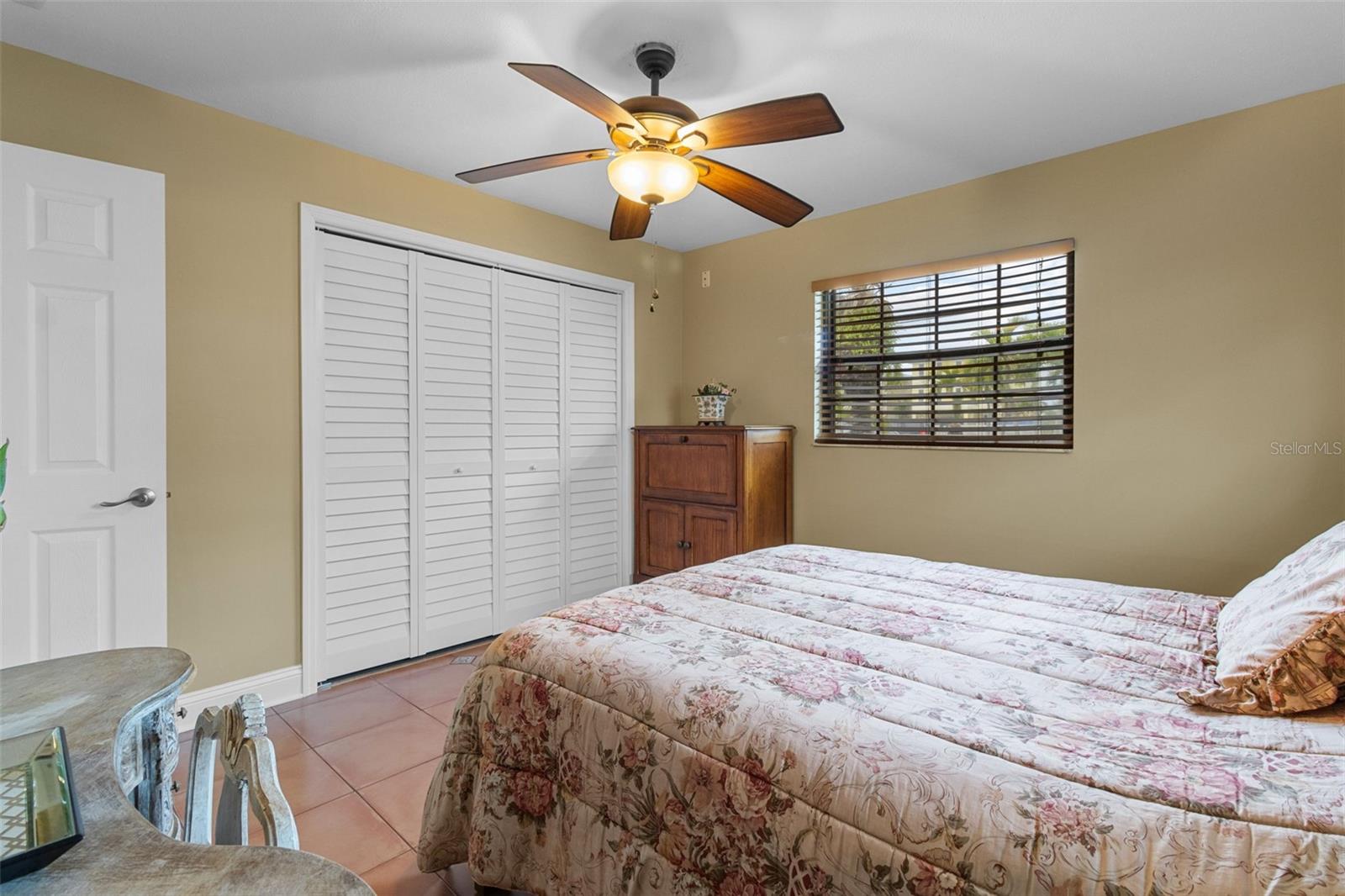 Image 22 of 52 For 819 Gulf Boulevard