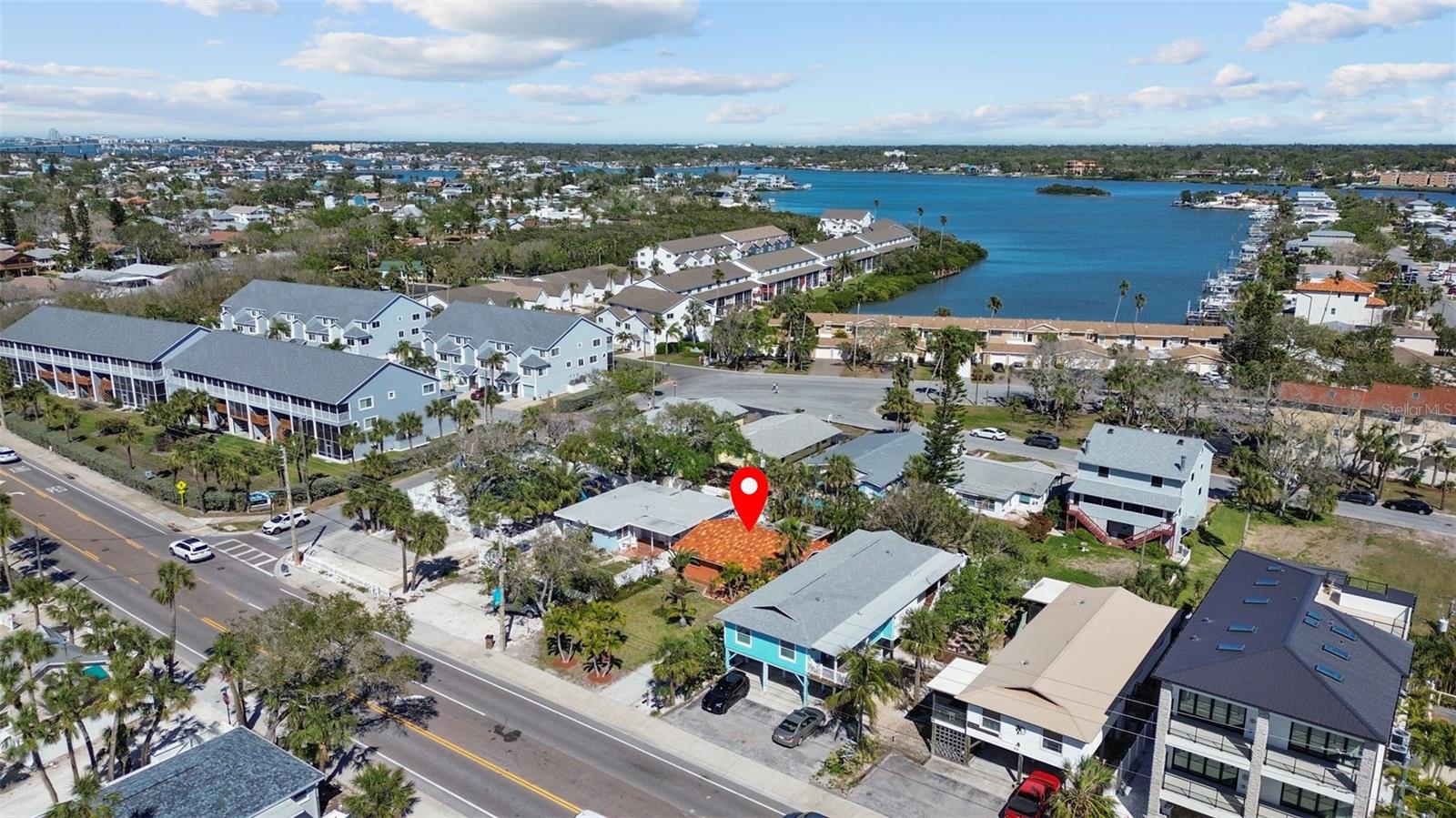 Image 40 of 52 For 819 Gulf Boulevard